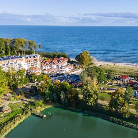 Strandhotel Seerose Kölpinsee Exterior foto